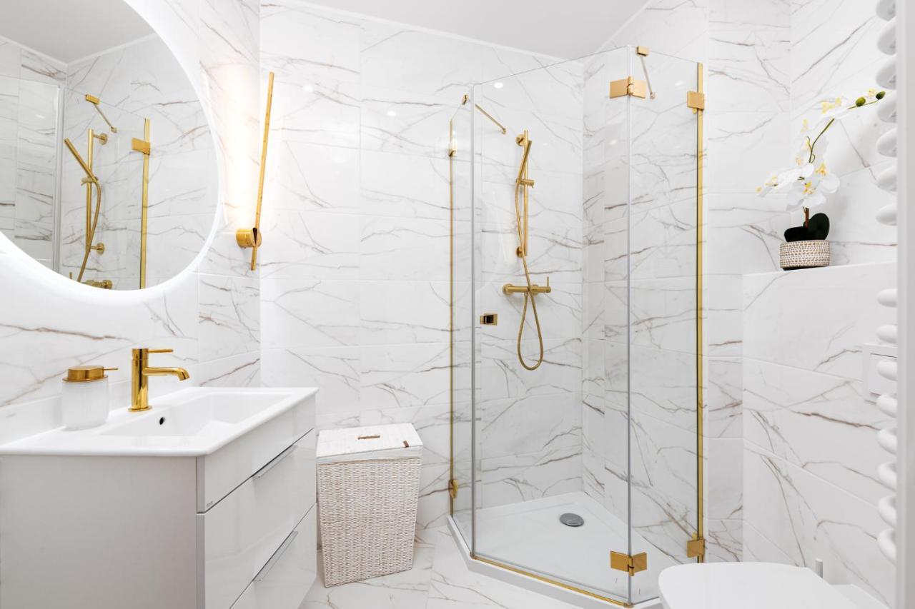 Luxury Design Apartments - Warsaw Tower Bliska Wola Dış mekan fotoğraf